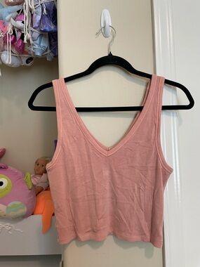 Wilfred Ribbed V-Neck Crop Tank - Dusty Rose